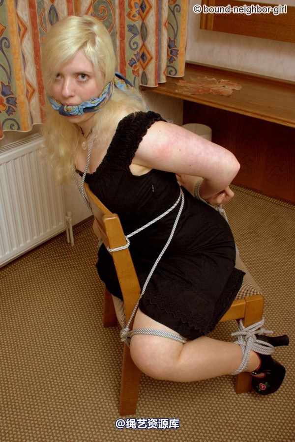bound-neighbor-girl - Svenja - In Hotel Room tied 2 第 18 张图片