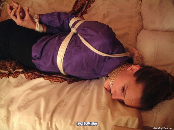 bondagebob - Ariel Tighter hogtie 第 29 张图片