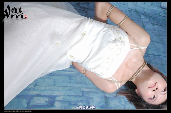 唯美之家 - 2008-08-01晓姿堵嘴 第 79 张图片