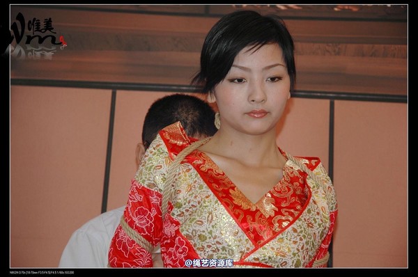 唯美之家 - 08-05-29盈盈汉服-护士装 第 258 张图片