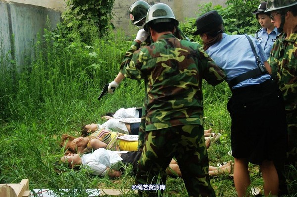 mj影视 - 血的代价执行刑场 第 150 张图片