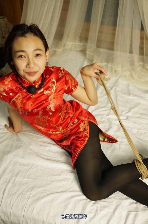 dk13美束馆 - 11.14-小仙儿红旗袍b-120 第 1 张图片