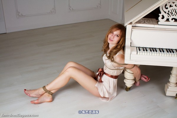 restrainedelegance - Kidnapping The Pianist 第 60 张图片