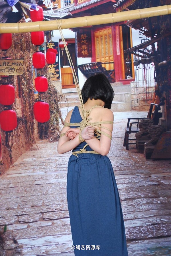 唯美之家 - 小艺吊绑 第 27 张图片
