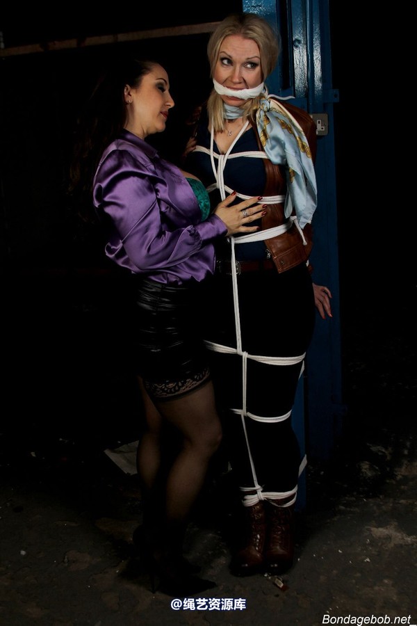 bondagebob - Jewell and Missey The kinky captor 第 211 张图片