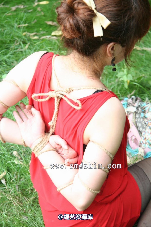 锐度主张 - 2009年第42期捆绑图（2009.8.25）模特：月儿 姗姗 第 78 张图片