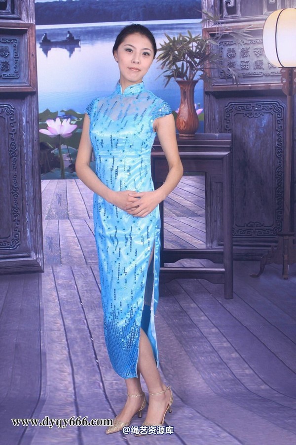 典雅倩影 - 107-瑞应金穰万万年，婷中子弟共兰秀 第 40 张图片