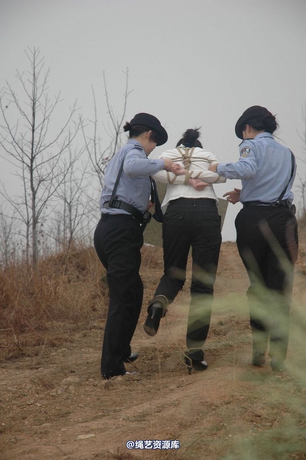 唯美之家 - 2010-1-26青灵下跪 第 136 张图片