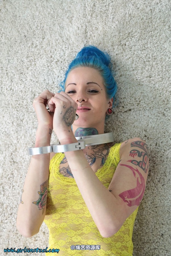 girlsinsteel - Tattoo model very helpless 第 65 张图片
