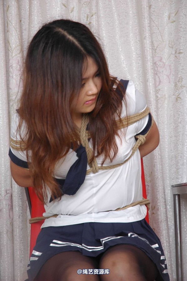 唯美之家 - 雅琪挣扎逃脱上篇2010-8-3 第 47 张图片
