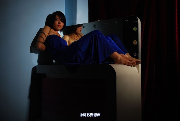 唯美之家 - 书兰-暗调 第 7 张图片