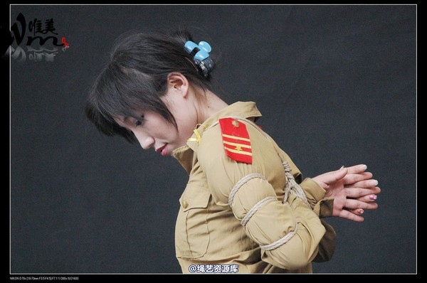 唯美之家 - 2008-08-06水柔军装 第 122 张图片