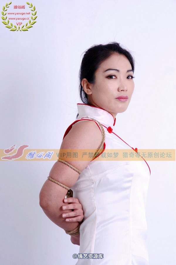 雅俗阁 - 2014-NO.040Model网友V 第 27 张图片