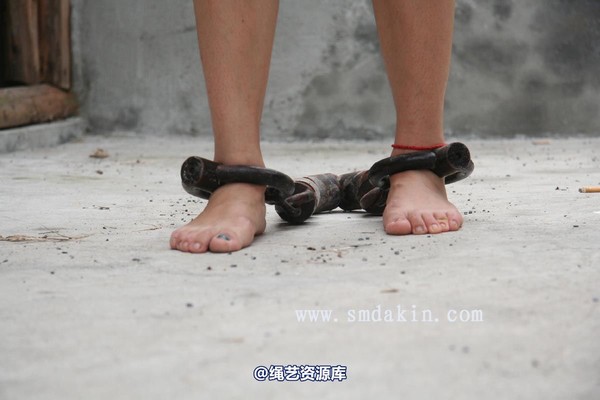 锐度主张 - 2009年第二十四期镣铐图（2009.8.2） 第 75 张图片