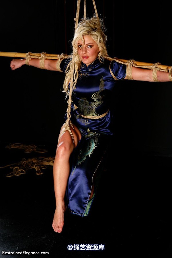 restrainedelegance - Hannah's First Suspension 第 62 张图片