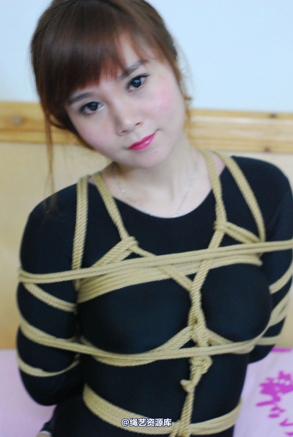 唯美之家 - 萌萌黑色体操服 第 34 张图片