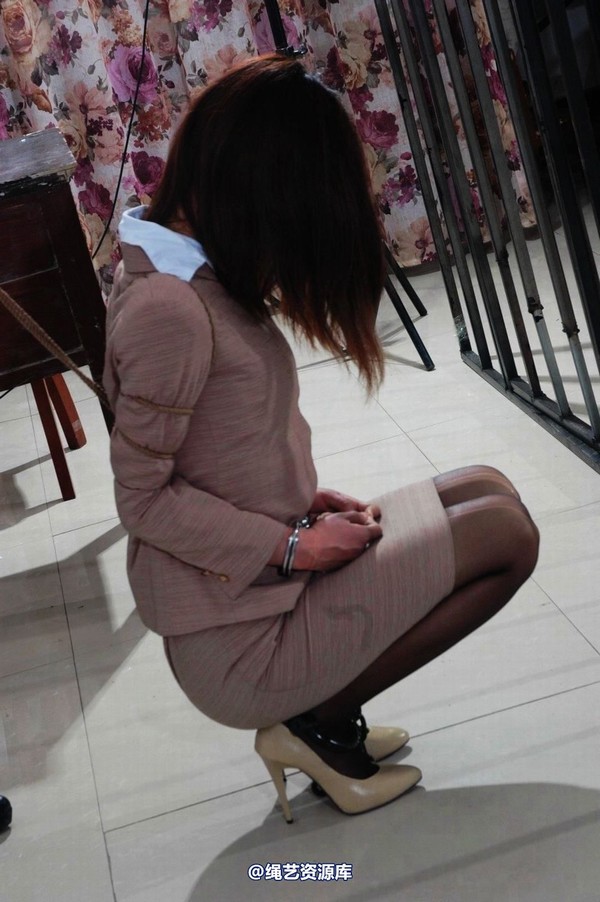 mj影视 - 倾心职务犯罪－押解绳-2013-03-28 第 358 张图片