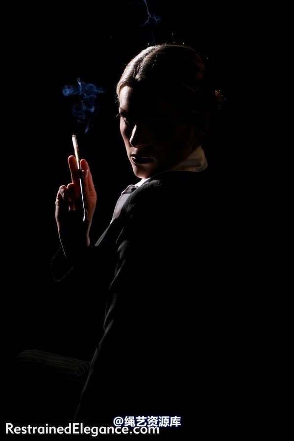 restrainedelegance - Femme Fatale 第 31 张图片
