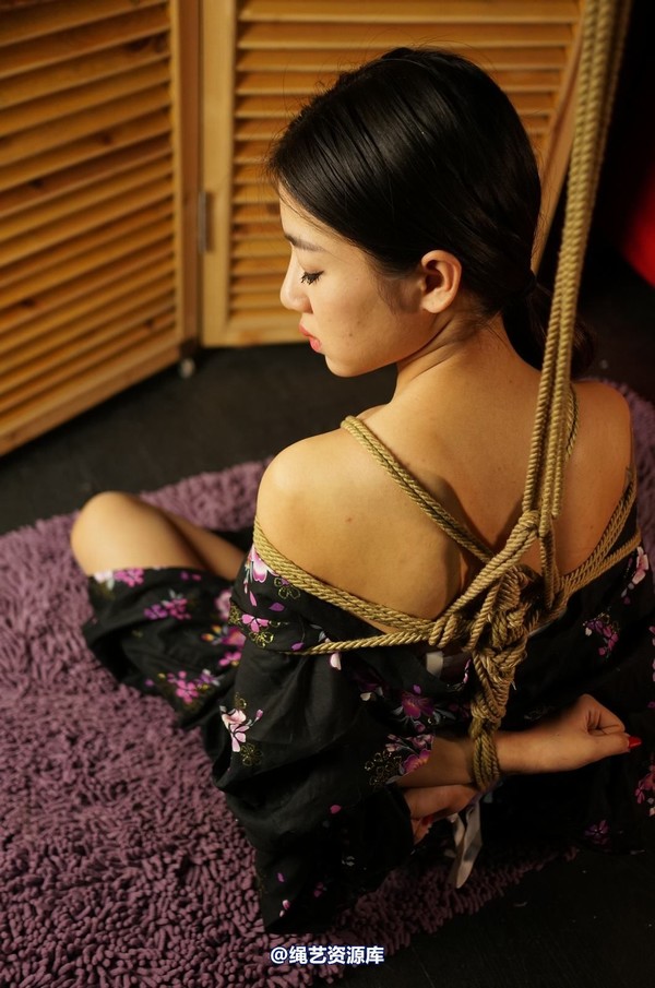 dk13美束馆 - 12.29-红袖和服D-106P 第 24 张图片