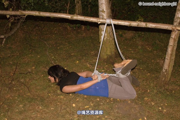 bound-neighbor-girl - Nadine - In the woods alone 第 15 张图片