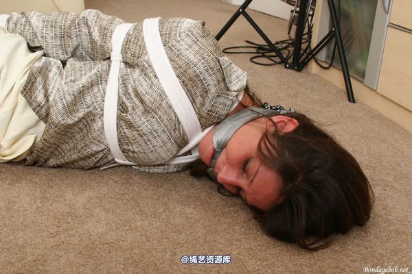 bondagebob - Gizzy Hogtied 第 160 张图片