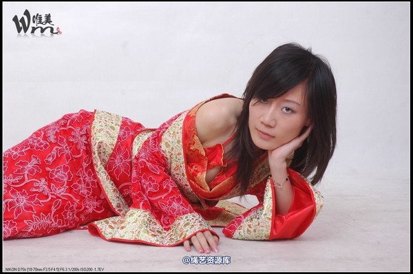 唯美之家 - 2008-11-20雯雯汉服 第 6 张图片