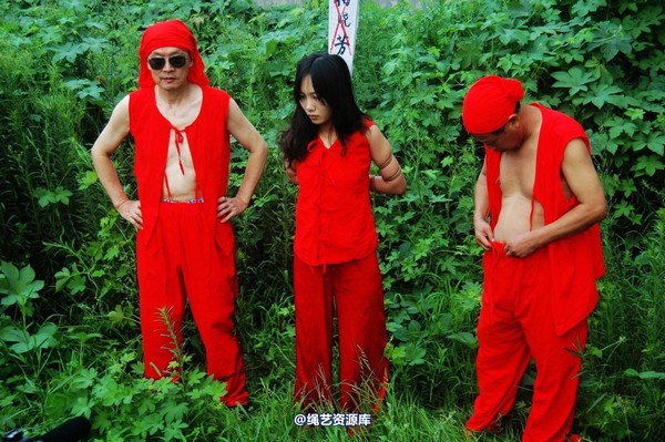 mj影视 - 血的代价-红罪衣刑场木驴斩－梅晓芳2013-08-26 第 120 张图片
