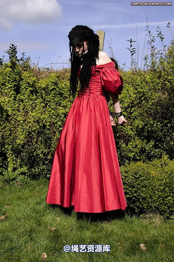 limitedaudience - 2009 catya lex eleven captive countess 第 33 张图片
