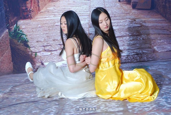 唯美之家 - 明美和雅芙双缚 第 74 张图片