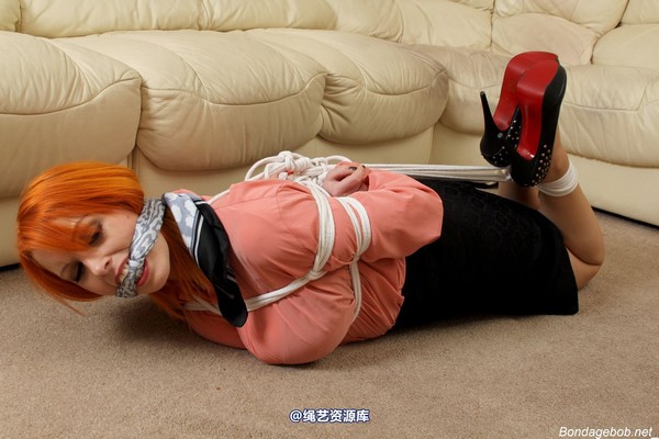bondagebob - Temptress Kate Have you seen the phone bill! 第 147 张图片