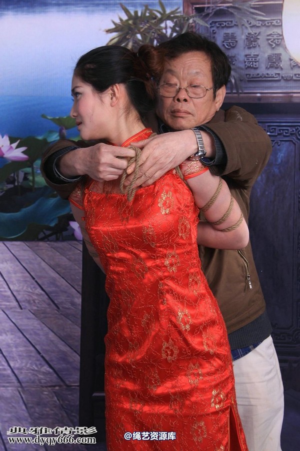 典雅倩影 - 083-小菜美酒意畅快梅花芬芳齐欢乐 第 32 张图片
