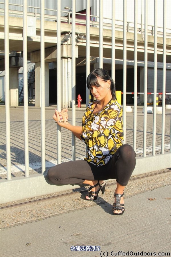 cuffedoutdoors - cod209 第 11 张图片