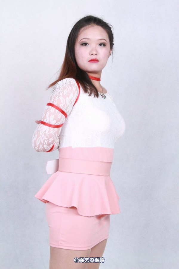 胜景山庄 - 194-美女体验绳艺 第 34 张图片