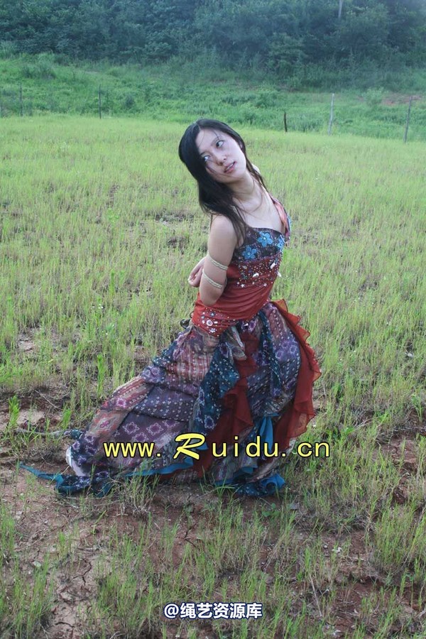 锐度主张 - 20070818第29期 宝宝草地漫舞图片 第 165 张图片