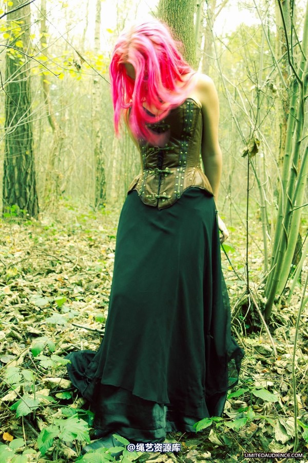 limitedaudience - 2012 elyssia cuffed in the woods 第 10 张图片