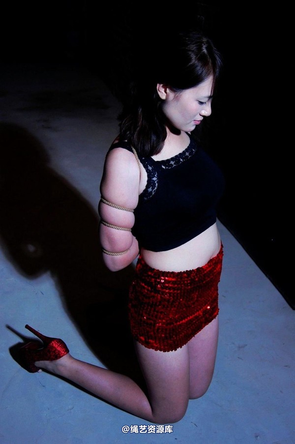 mj影视 - 孔艳“女犯入监”2013-09-15 第 31 张图片