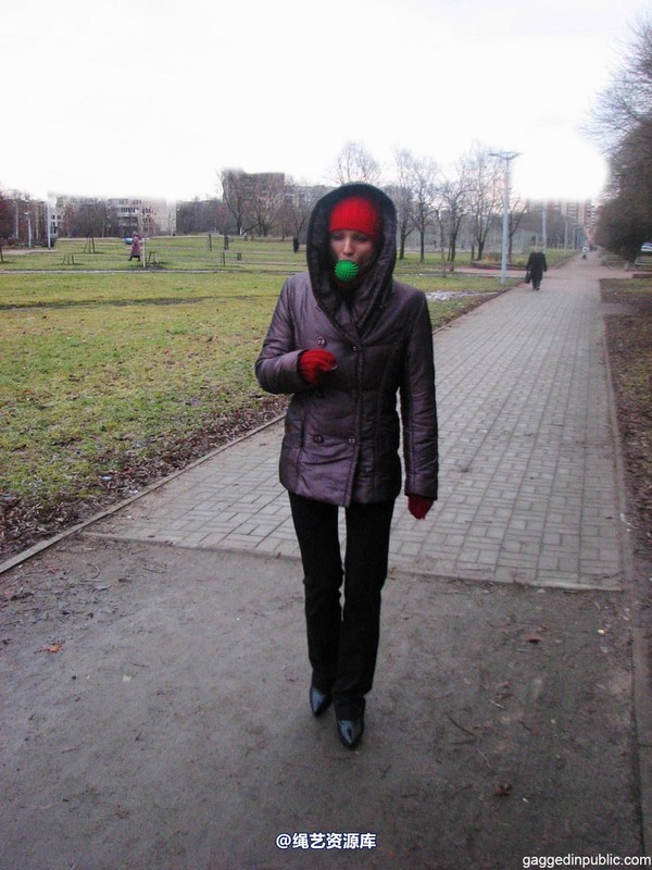 gaggedinpublic - gip056 第 14 张图片