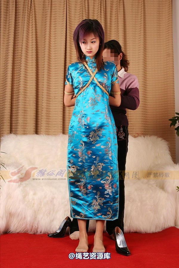 雅俗阁 - 20060514雪儿兰色旗袍 第 21 张图片