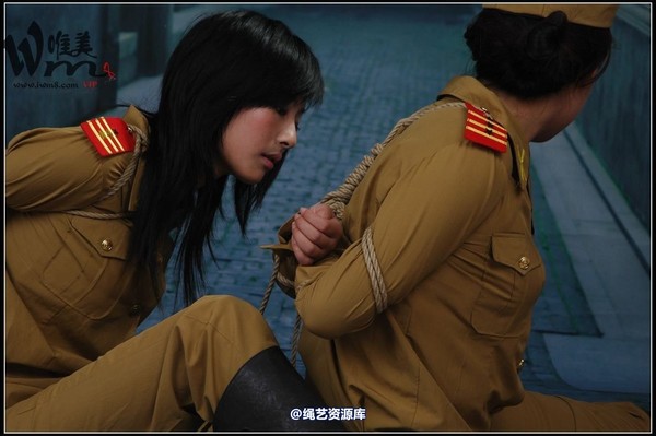 唯美之家 - 08-05-07特务 第 245 张图片