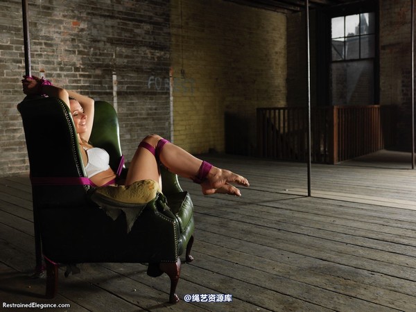restrainedelegance - Are You Sitting Comfortably 第 83 张图片
