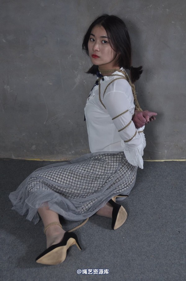 mj影视 - 淑女被抓 第 348 张图片
