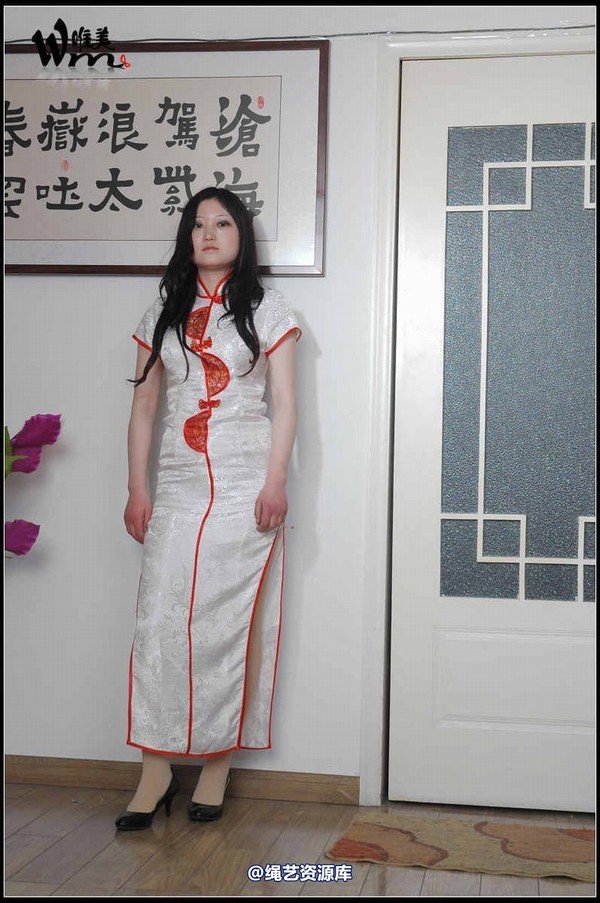 唯美之家 - 新模（小雨）旗袍五花2010-3-19 第 35 张图片