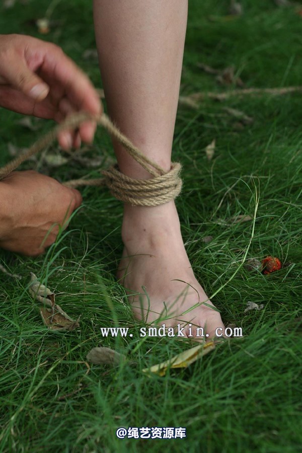 锐度主张 - 2009年第46期捆绑图（2009.9.19）模特：云若 第 41 张图片