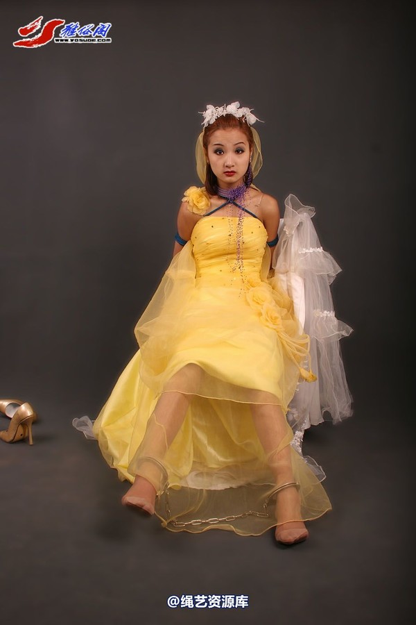 雅俗阁 - 20060402雪儿黄色婚纱 第 57 张图片