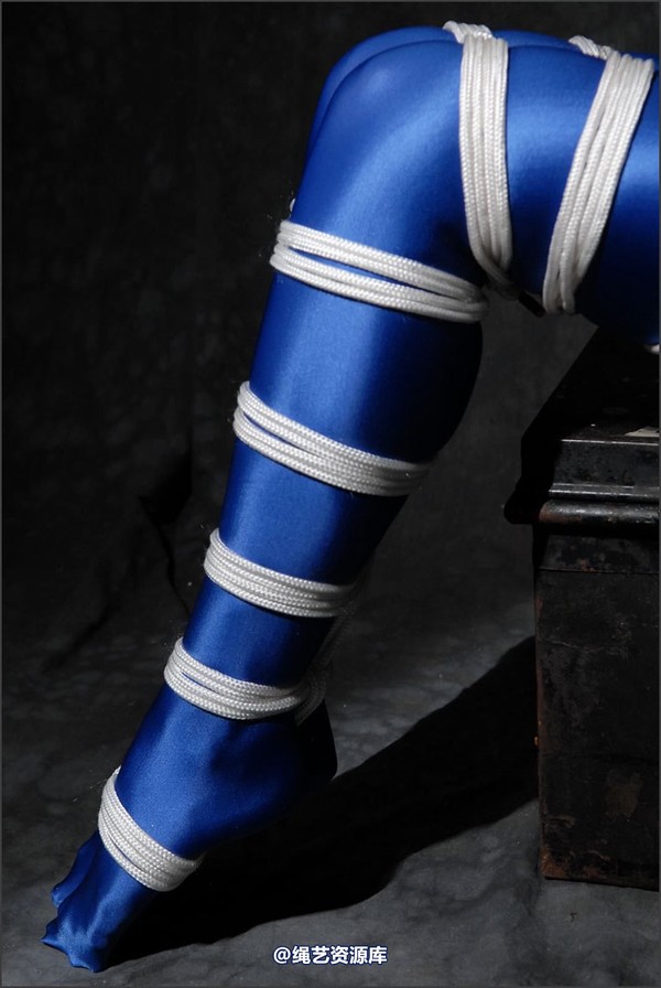 simplytied - Very nice blue tights 第 33 张图片