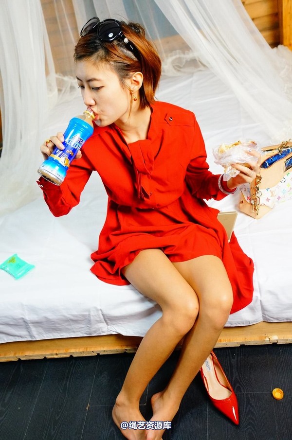 dk13美束馆 - 9.13-小宝红旗袍-120P 第 2 张图片