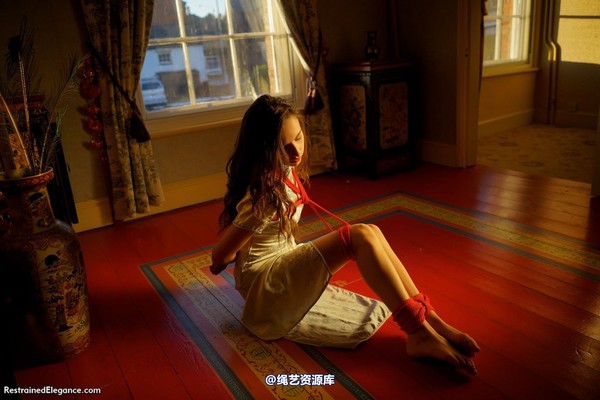 restrainedelegance - Everything You See Is For Sale 第 96 张图片