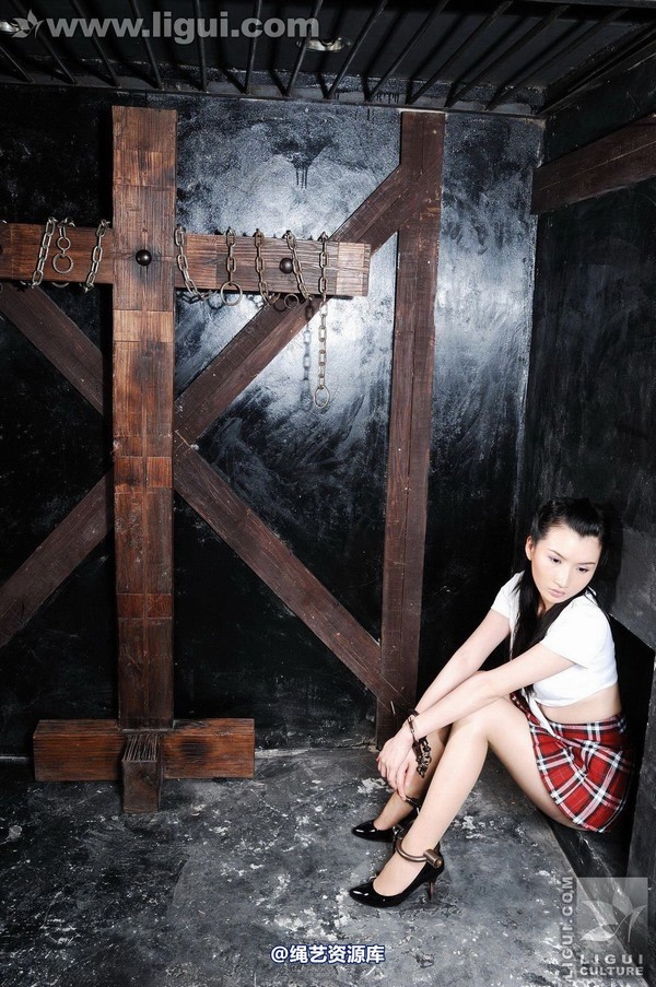 丽柜美束 - 2009-07-17 第 37 张图片
