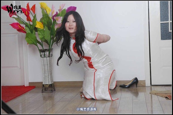 唯美之家 - 新模（小雨）旗袍五花2010-3-19 第 92 张图片