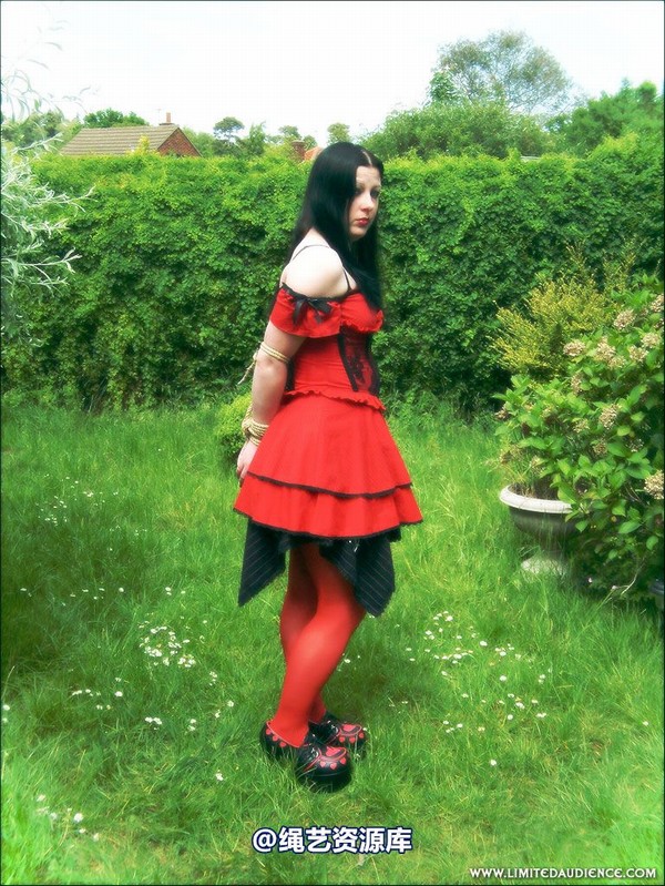 limitedaudience - 2007 asphyxia tied in red 第 1 张图片